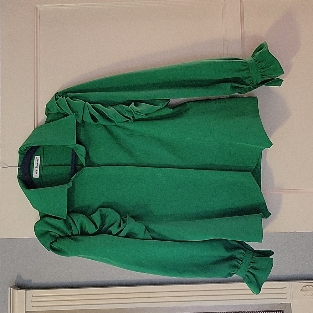 Green blouse